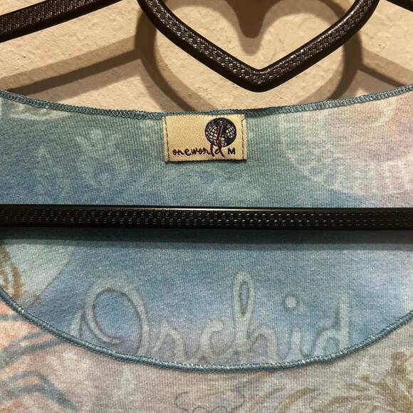 Blue and white Y2K short sleeve top with heart and flower design white orchid - Picture 4 of 8